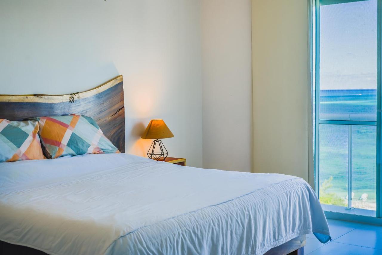 Beachfront Luxury Apartments Cancún Dış mekan fotoğraf