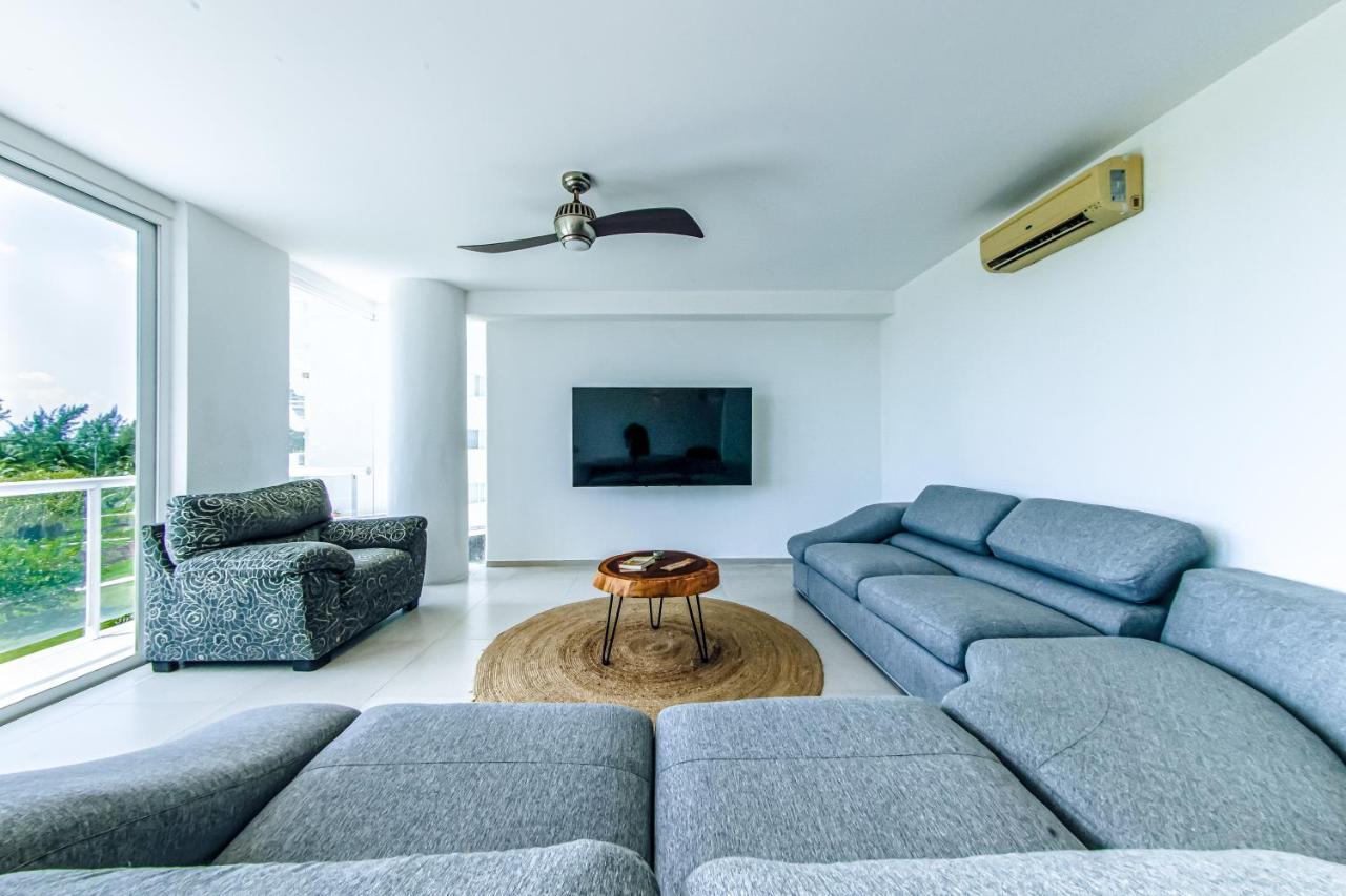 Beachfront Luxury Apartments Cancún Dış mekan fotoğraf