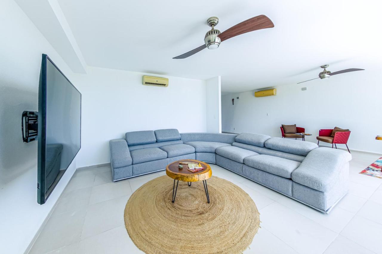 Beachfront Luxury Apartments Cancún Dış mekan fotoğraf